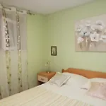 I&j Relaxing Апартаменты *